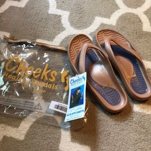 Cheeks Sandals